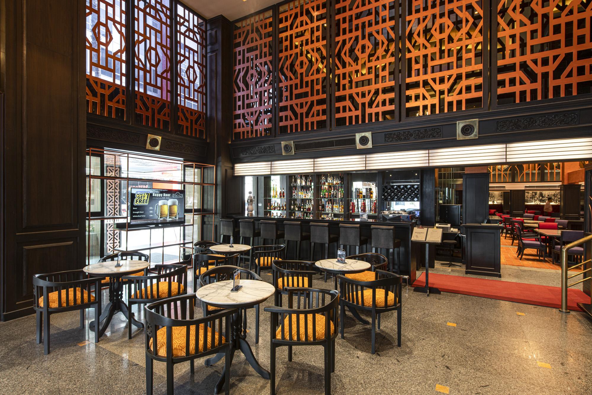 Manhattan Hotel בנגקוק מסעדה תמונה