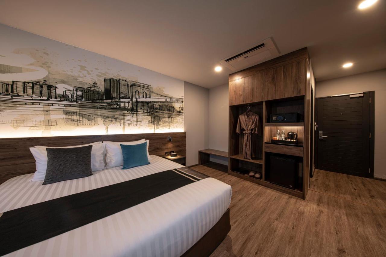 Manhattan Hotel בנגקוק מראה חיצוני תמונה